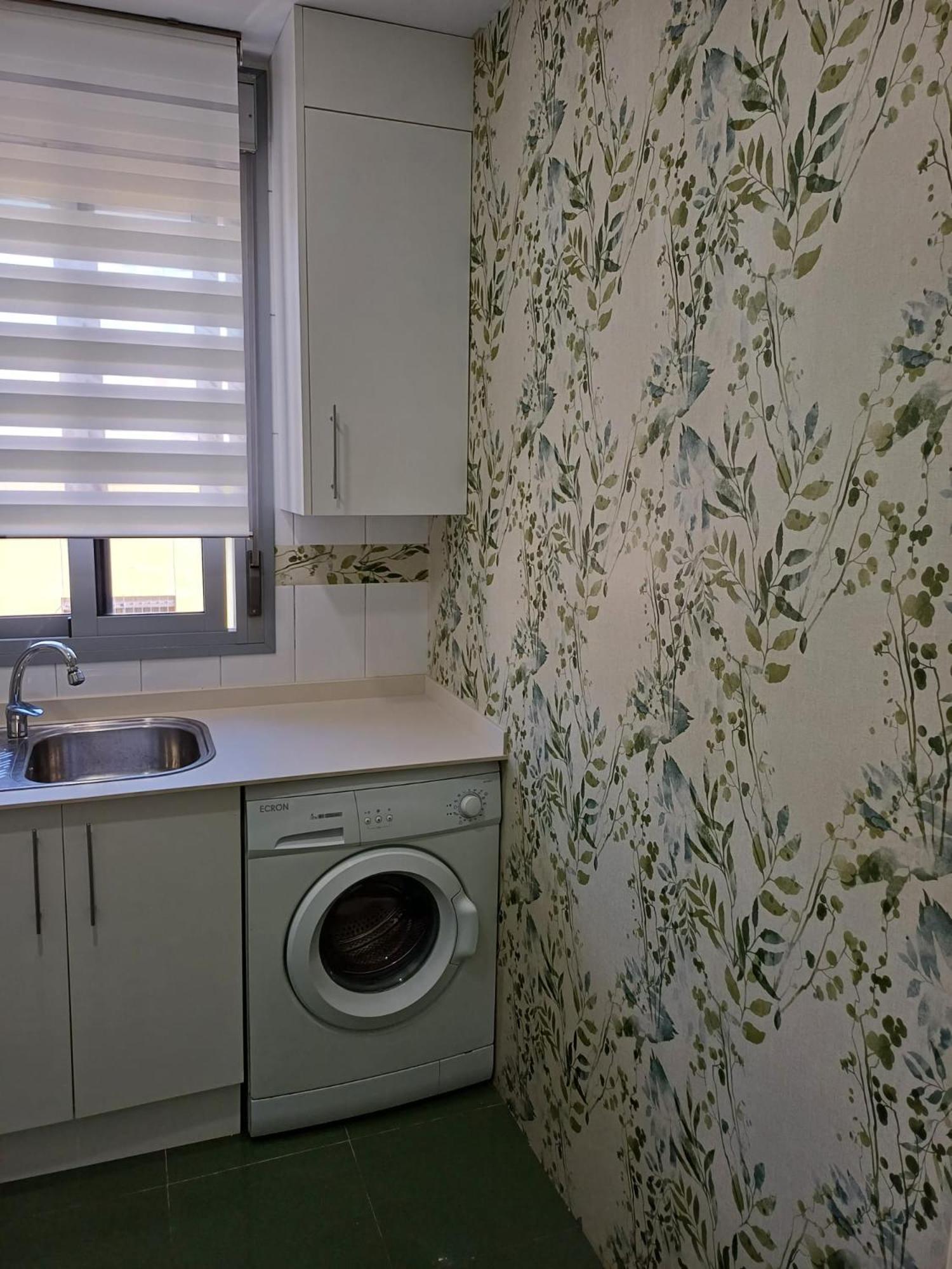 Apartamento Virgen De La Victoria Севилья Экстерьер фото